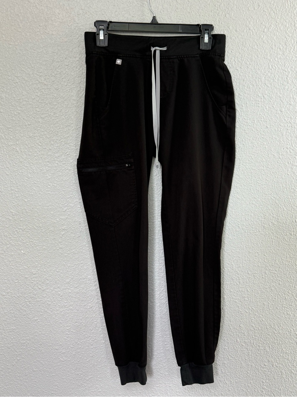 Figs | Zamora Jogger Scrub Pants | Black | Size XS